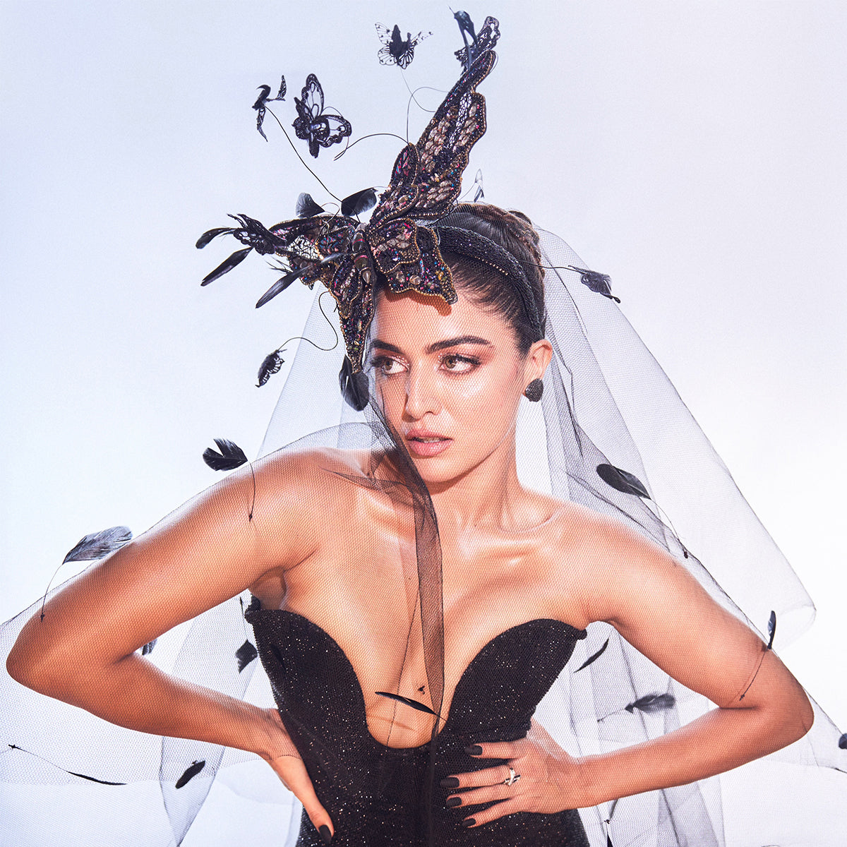 Wamiqa Gabbi x Maxima Headband