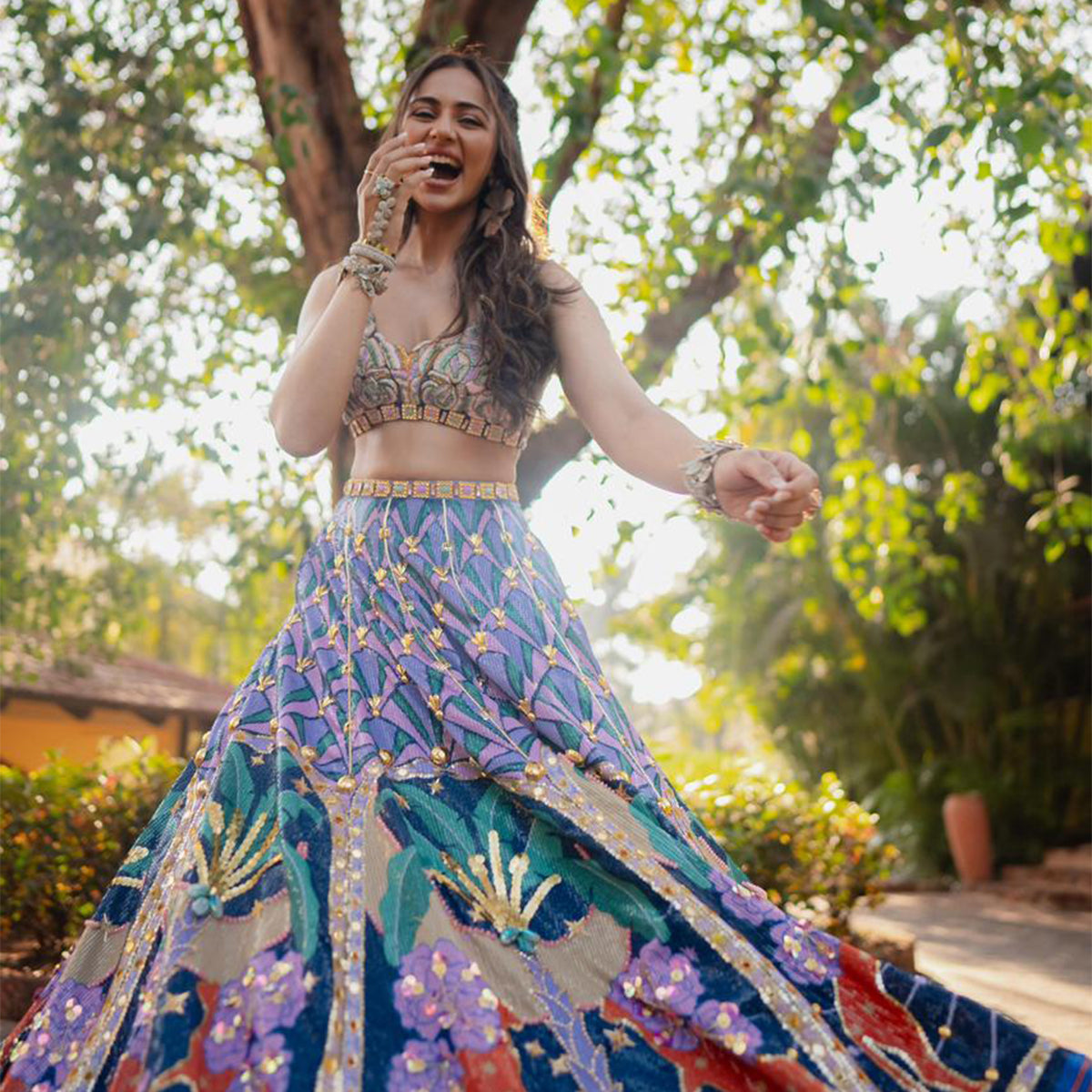 Rakul Preet x Deepa Gurnani Hathphool